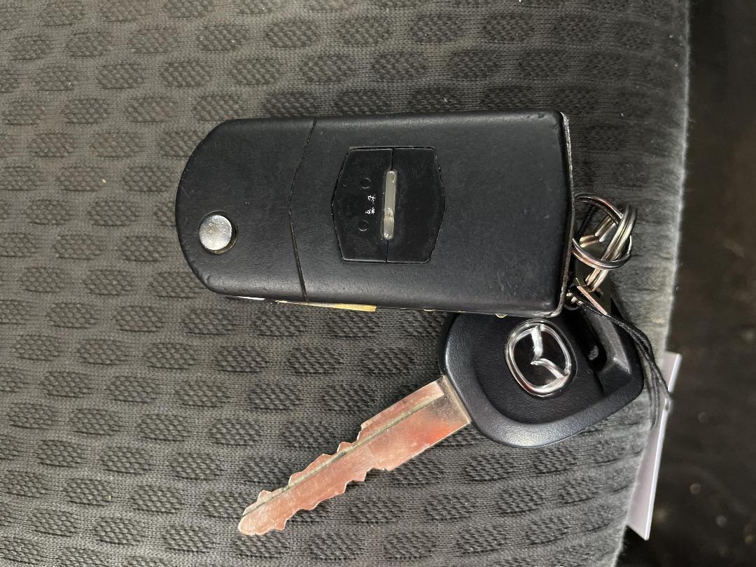 Photo '22' of Mazda Axela