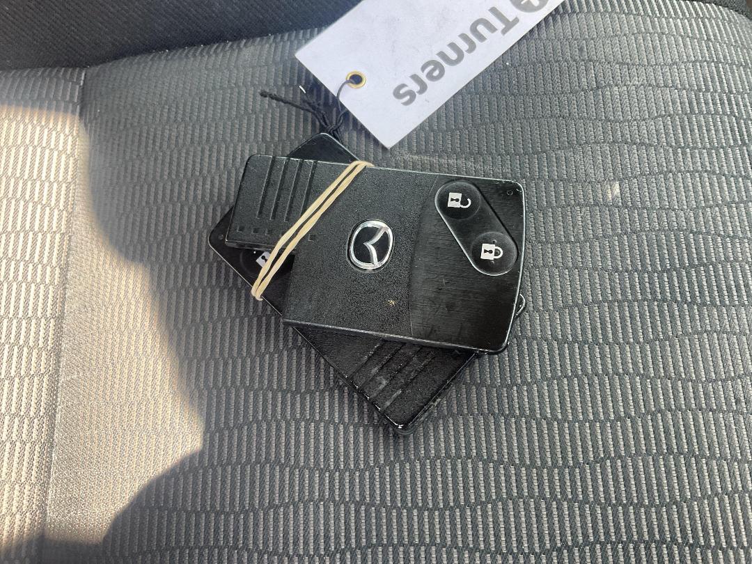 Photo '16' of Mazda Axela Photo '16' of Mazda Axela