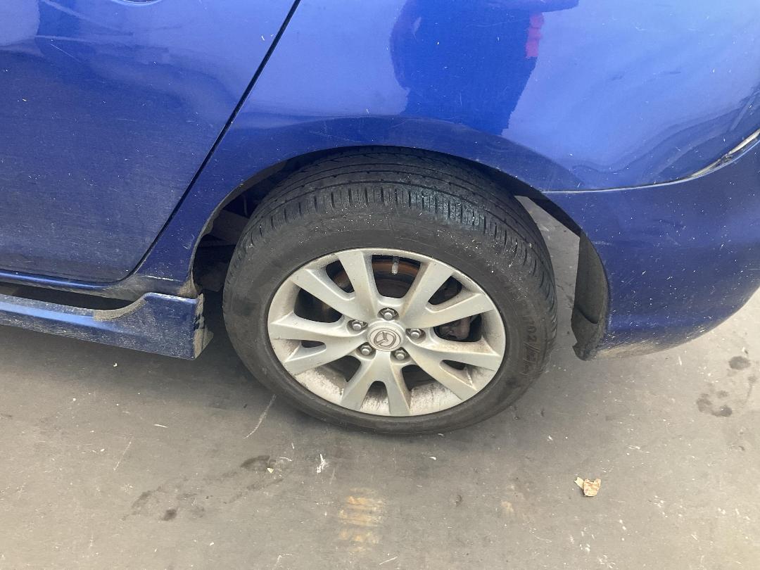 Photo '11' of Mazda Axela Photo '11' of Mazda Axela