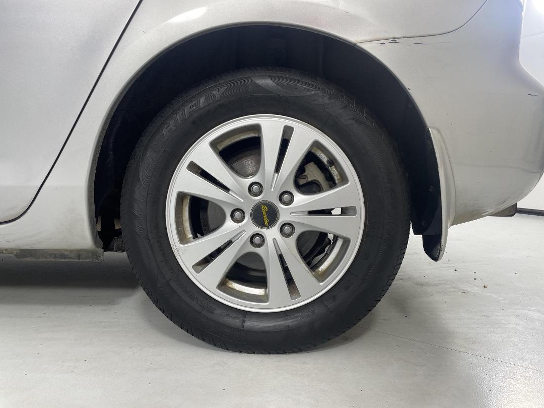 Photo '11' of Mazda Axela