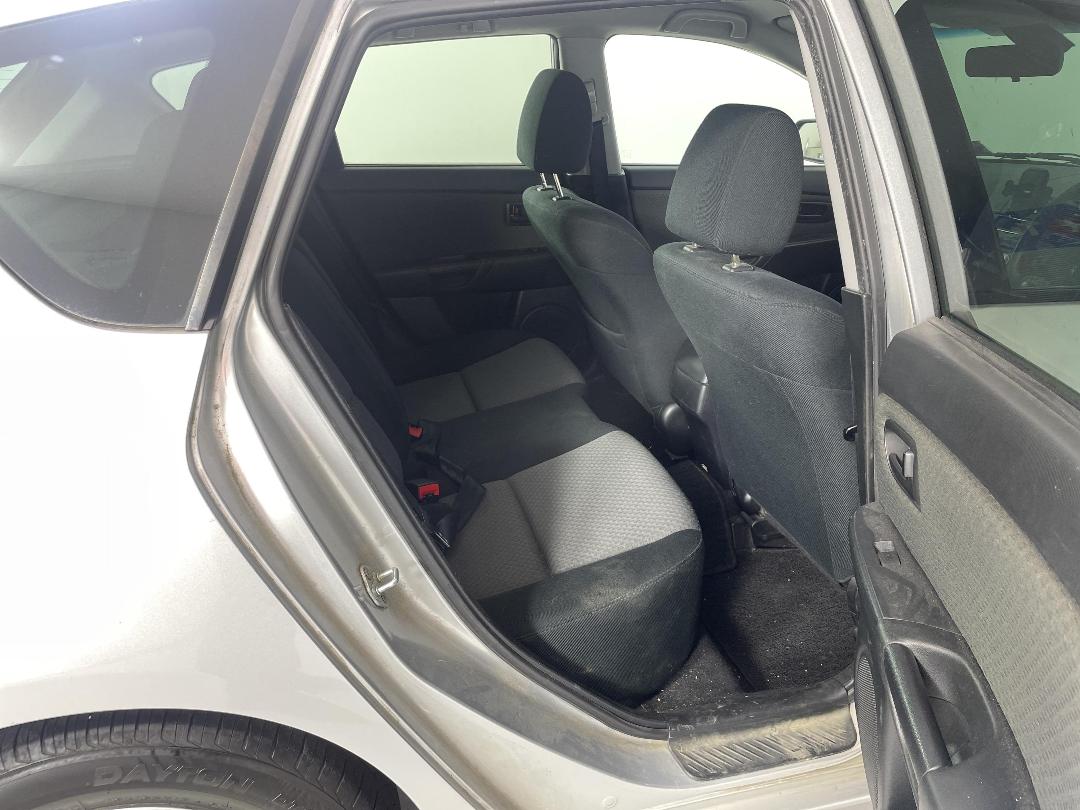 Photo '20' of Mazda Axela