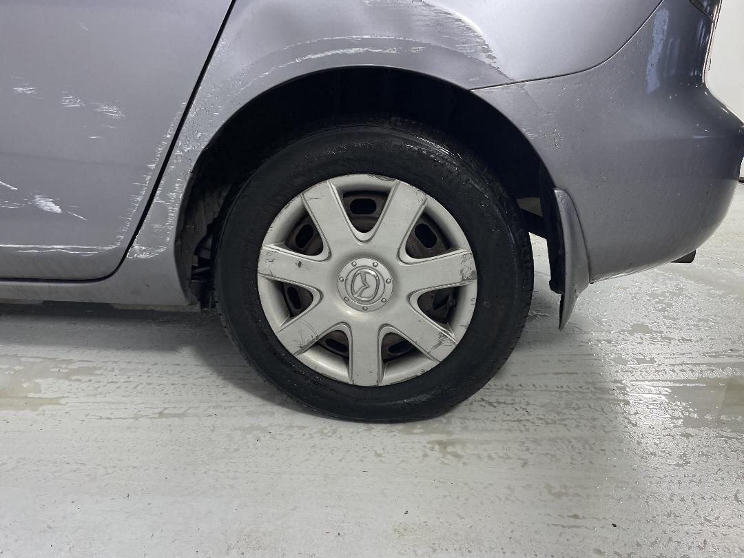 Photo '9' of Mazda Axela Photo '9' of Mazda Axela