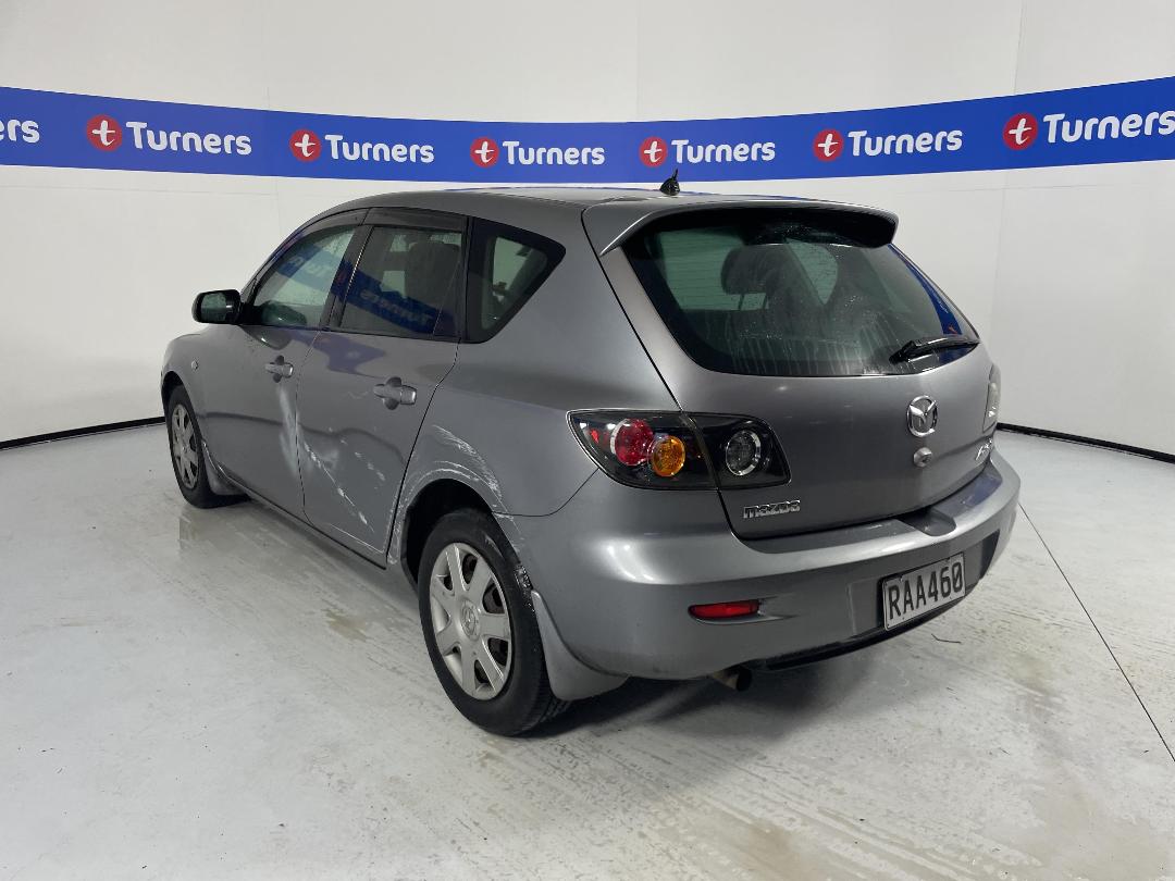 Photo '4' of Mazda Axela Photo '4' of Mazda Axela