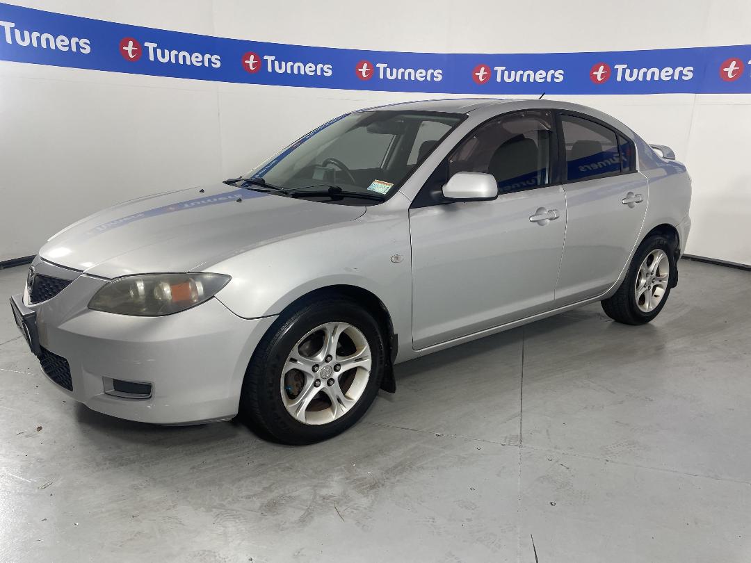 Photo '4' of Mazda Axela