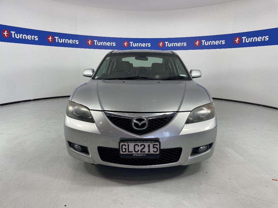 Photo '2' of Mazda Axela