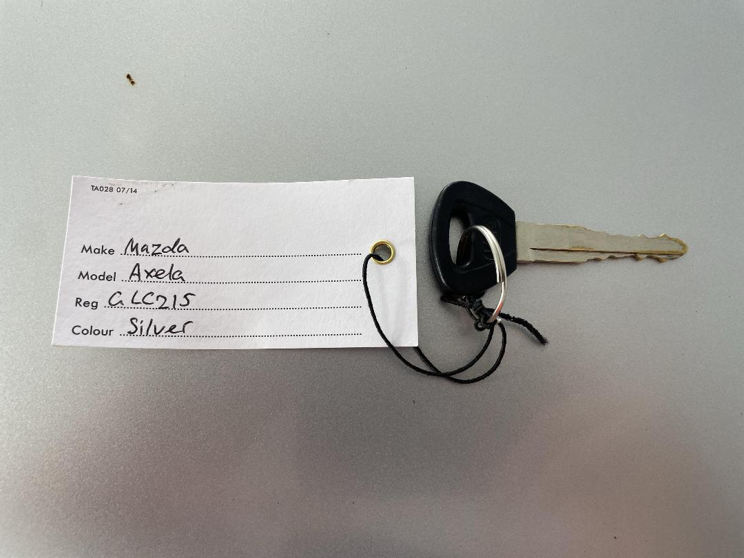 Photo '22' of Mazda Axela