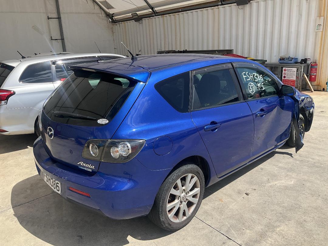 Photo '5' of Mazda Axela