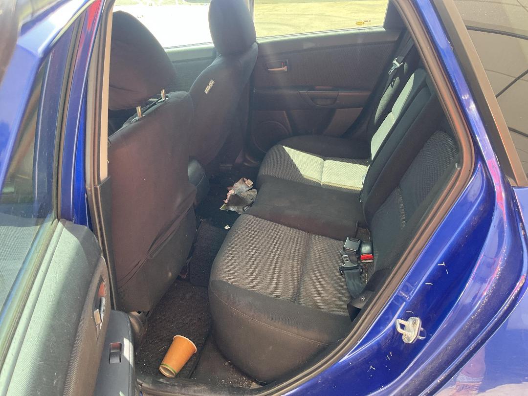 Photo '10' of Mazda Axela