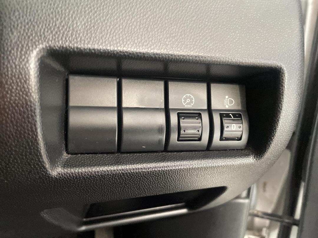 Photo '25' of Mazda Axela Photo '25' of Mazda Axela