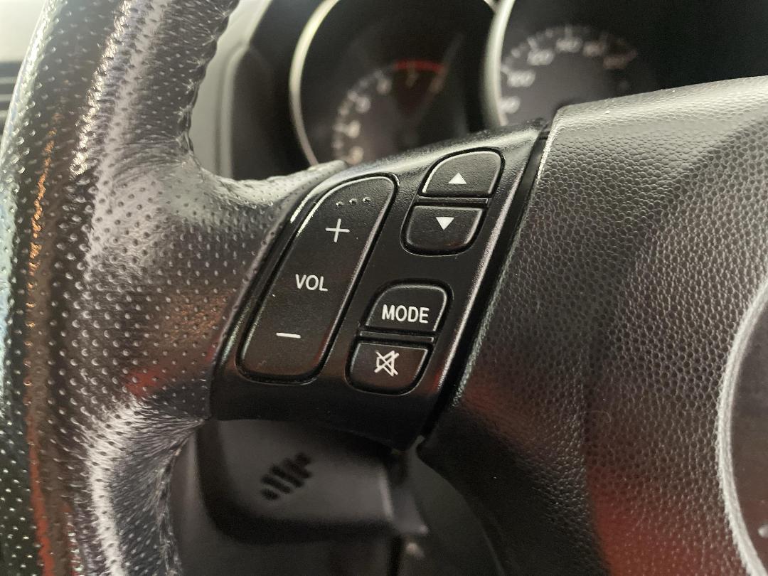 Photo '26' of Mazda Axela Photo '26' of Mazda Axela