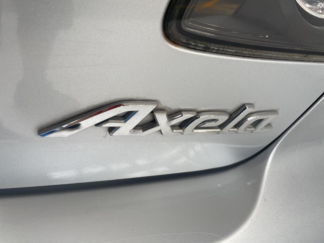 Photo '36' of Mazda Axela Photo '36' of Mazda Axela