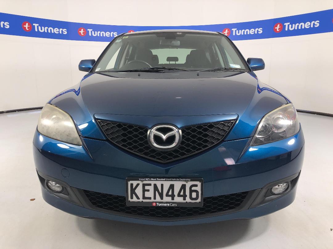 Photo '2' of Mazda Axela Photo '2' of Mazda Axela