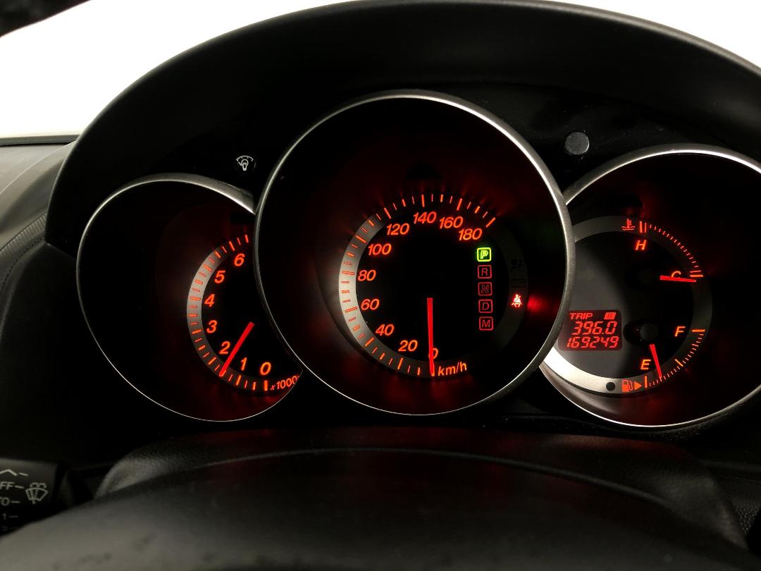 Photo '21' of Mazda Axela Photo '21' of Mazda Axela