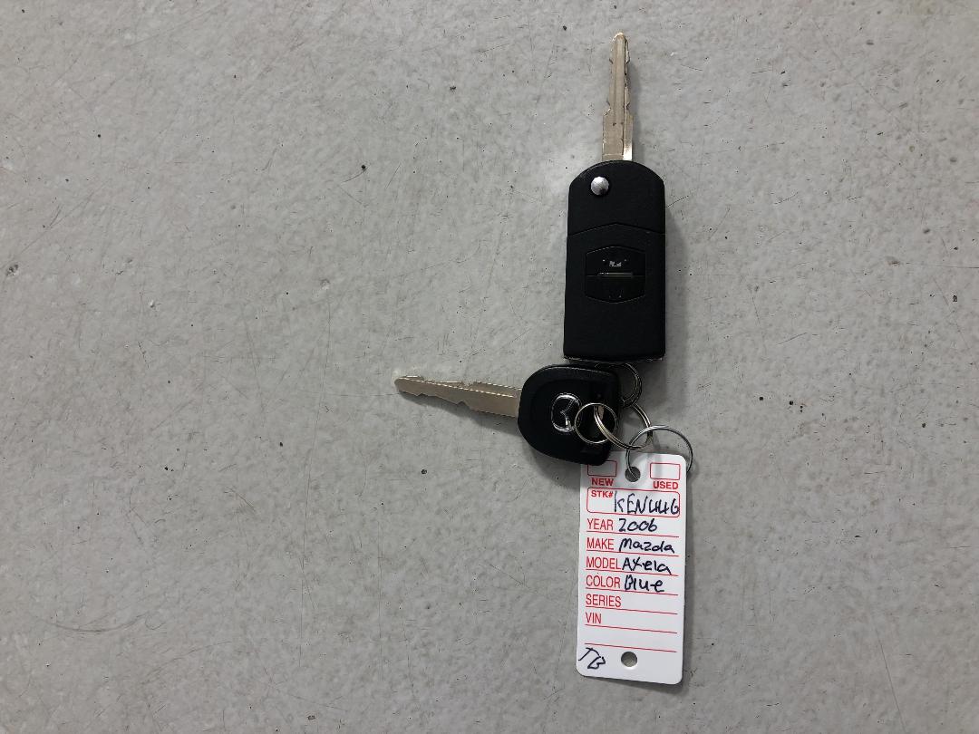 Photo '22' of Mazda Axela Photo '22' of Mazda Axela