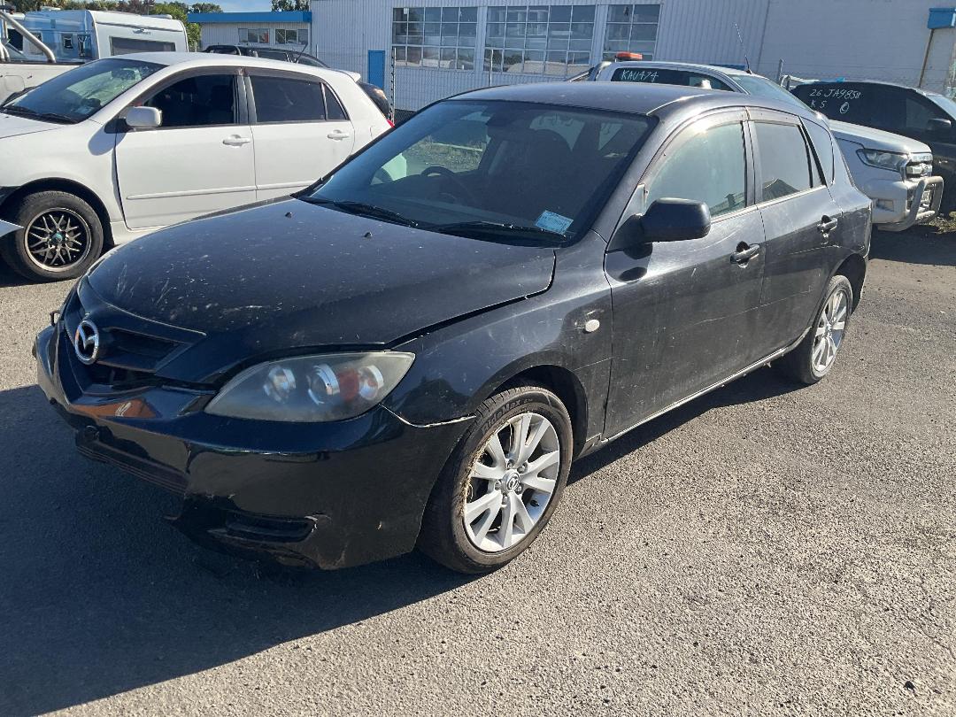 Photo '3' of Mazda Axela