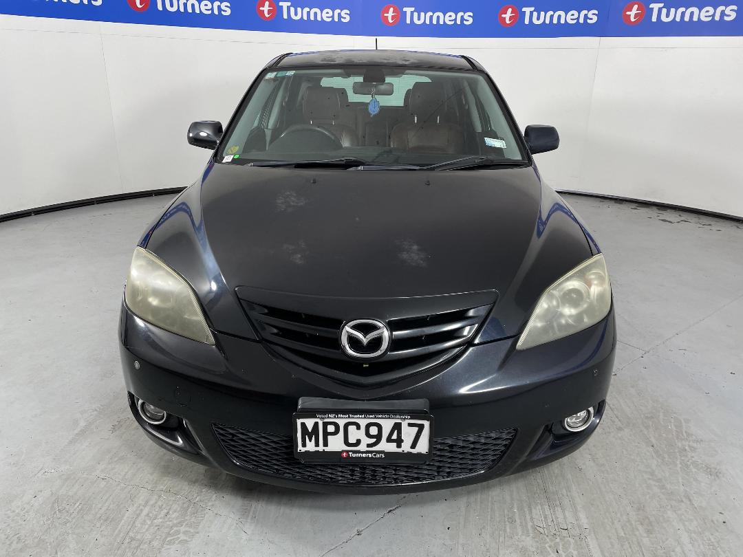 Photo '2' of Mazda Axela Photo '2' of Mazda Axela