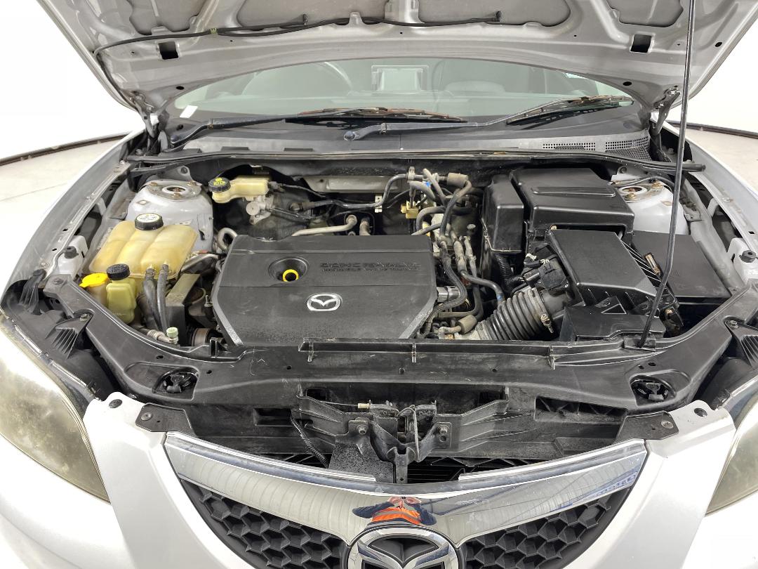 Photo '13' of Mazda Axela