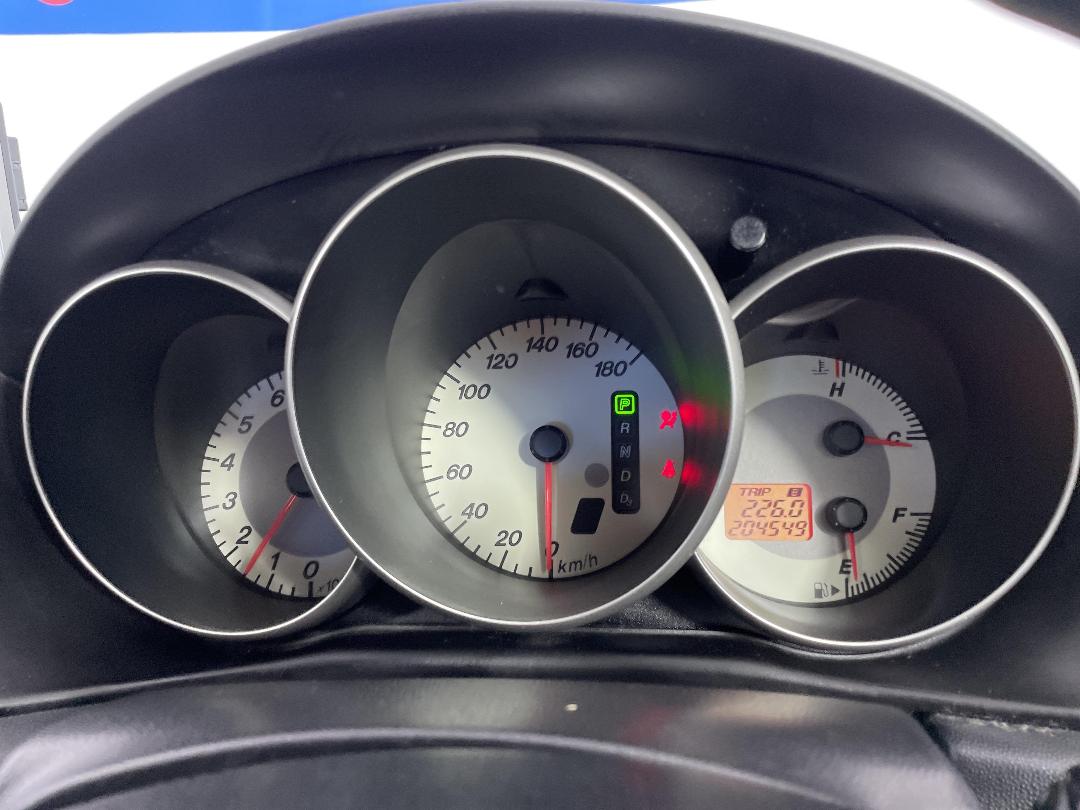 Photo '21' of Mazda Axela