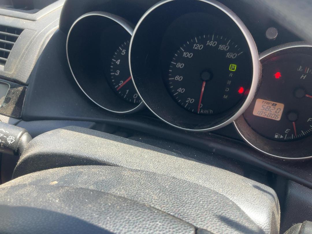 Photo '15' of Mazda Axela