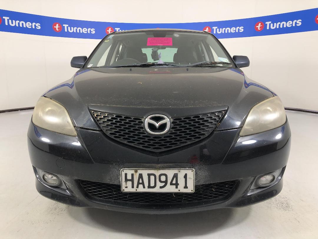 Photo '3' of Mazda Axela