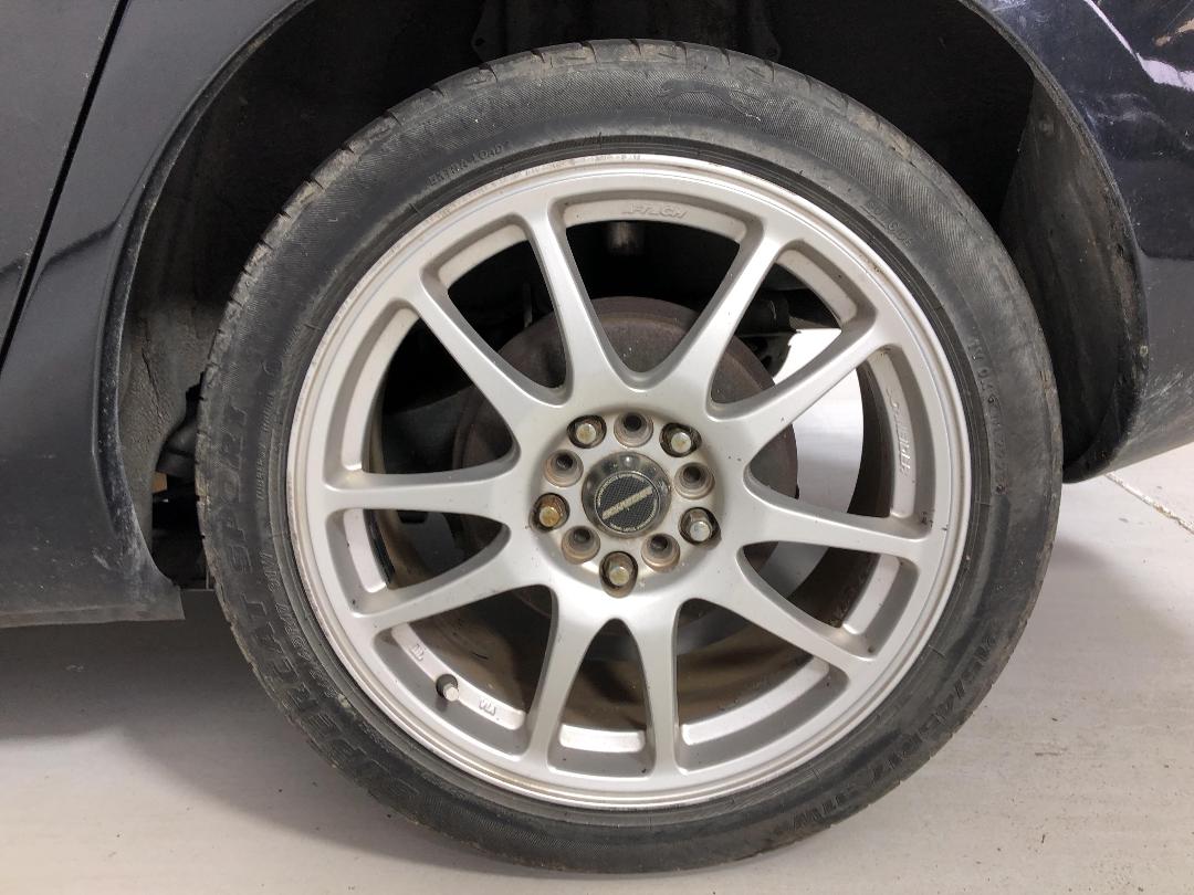 Photo '11' of Mazda Axela