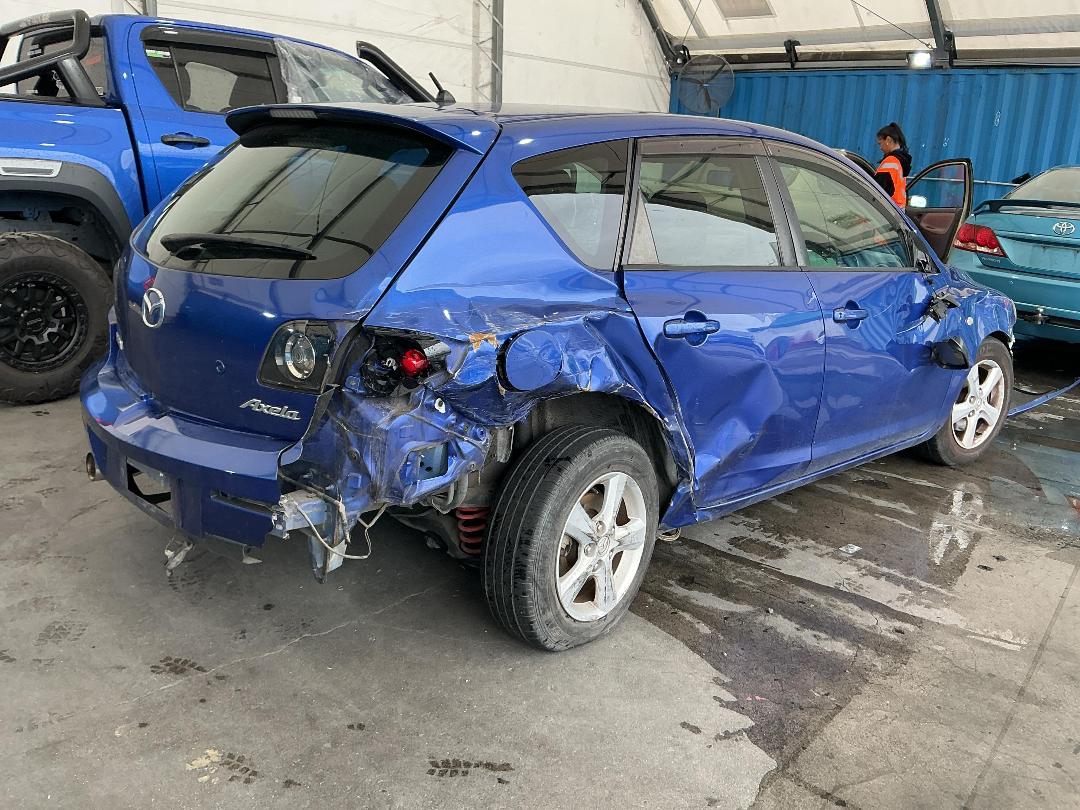 Photo '8' of Mazda Axela Photo '8' of Mazda Axela