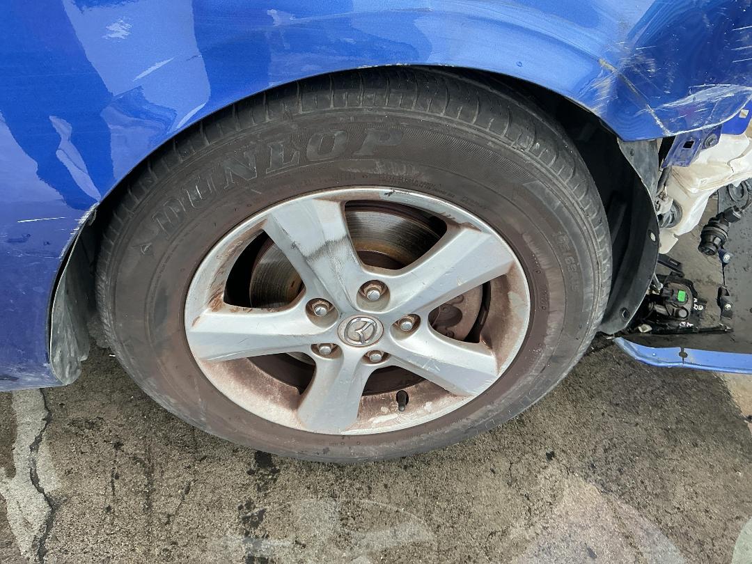 Photo '10' of Mazda Axela Photo '10' of Mazda Axela