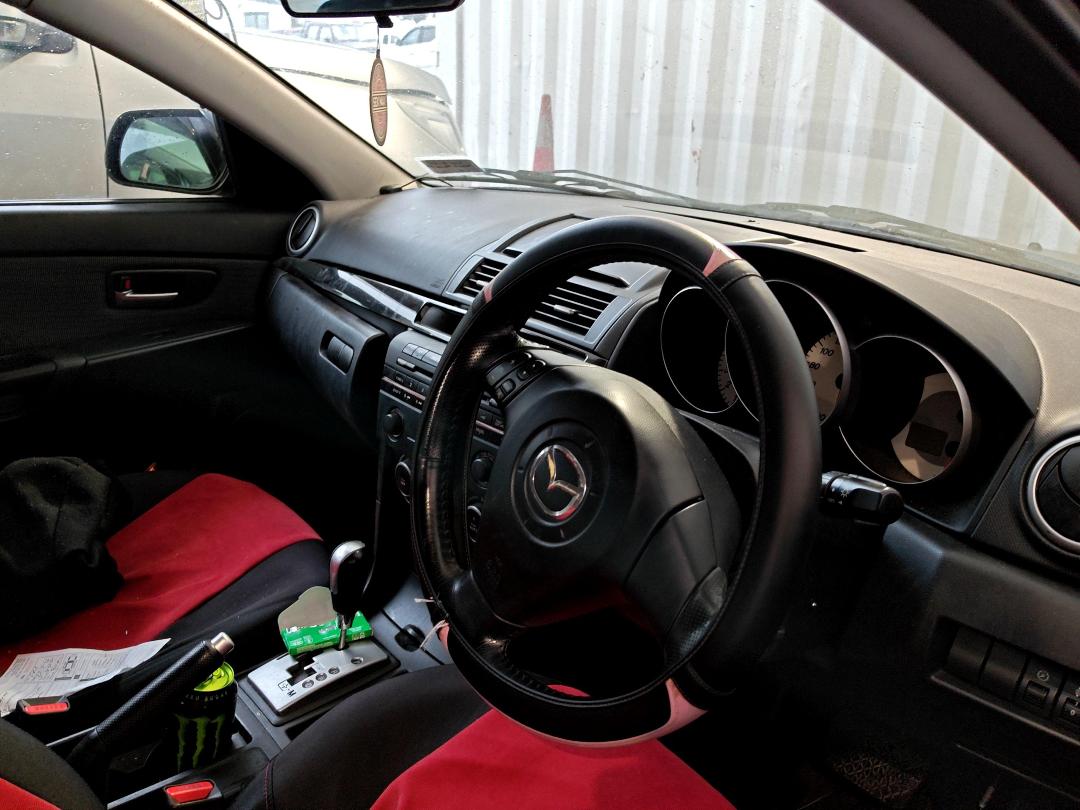 Photo '12' of Mazda Axela