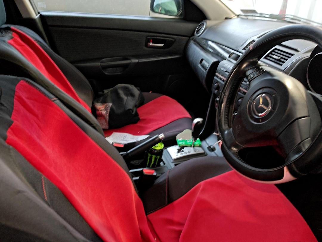 Photo '13' of Mazda Axela