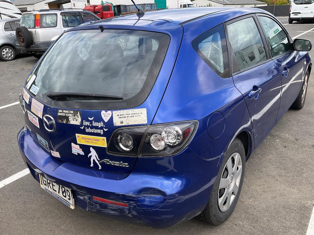 Photo '2' of Mazda Axela