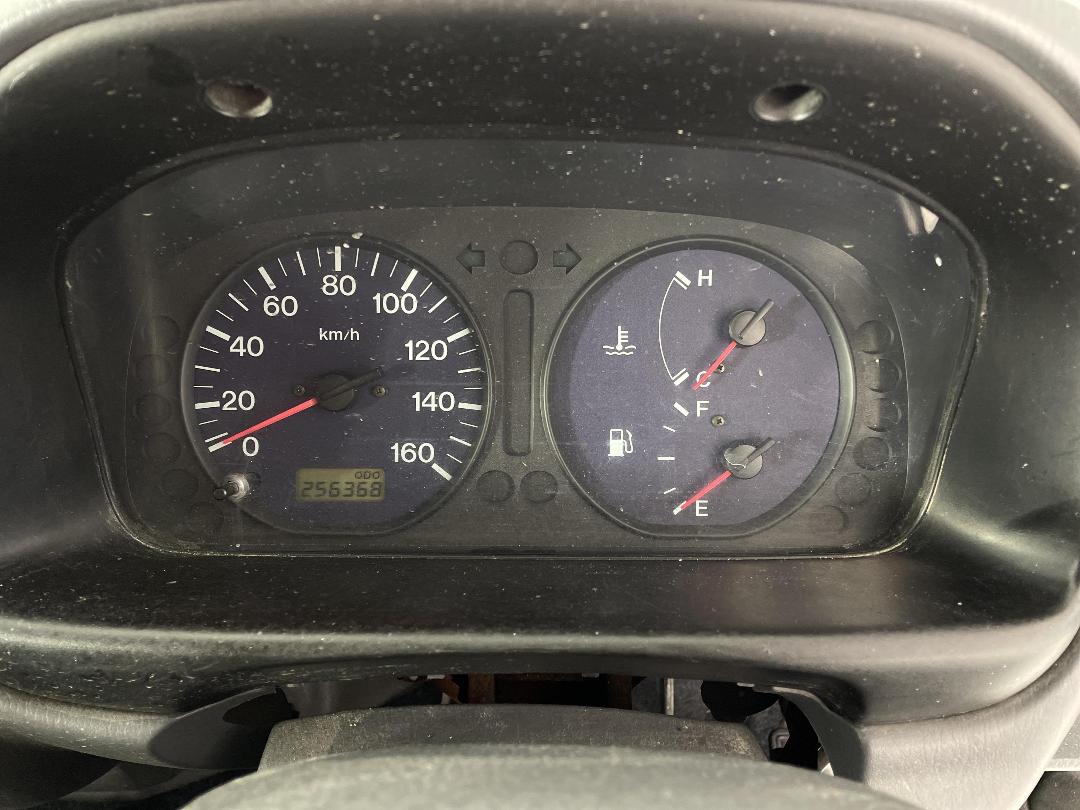 Photo '20' of Mazda Bongo Photo '20' of Mazda Bongo