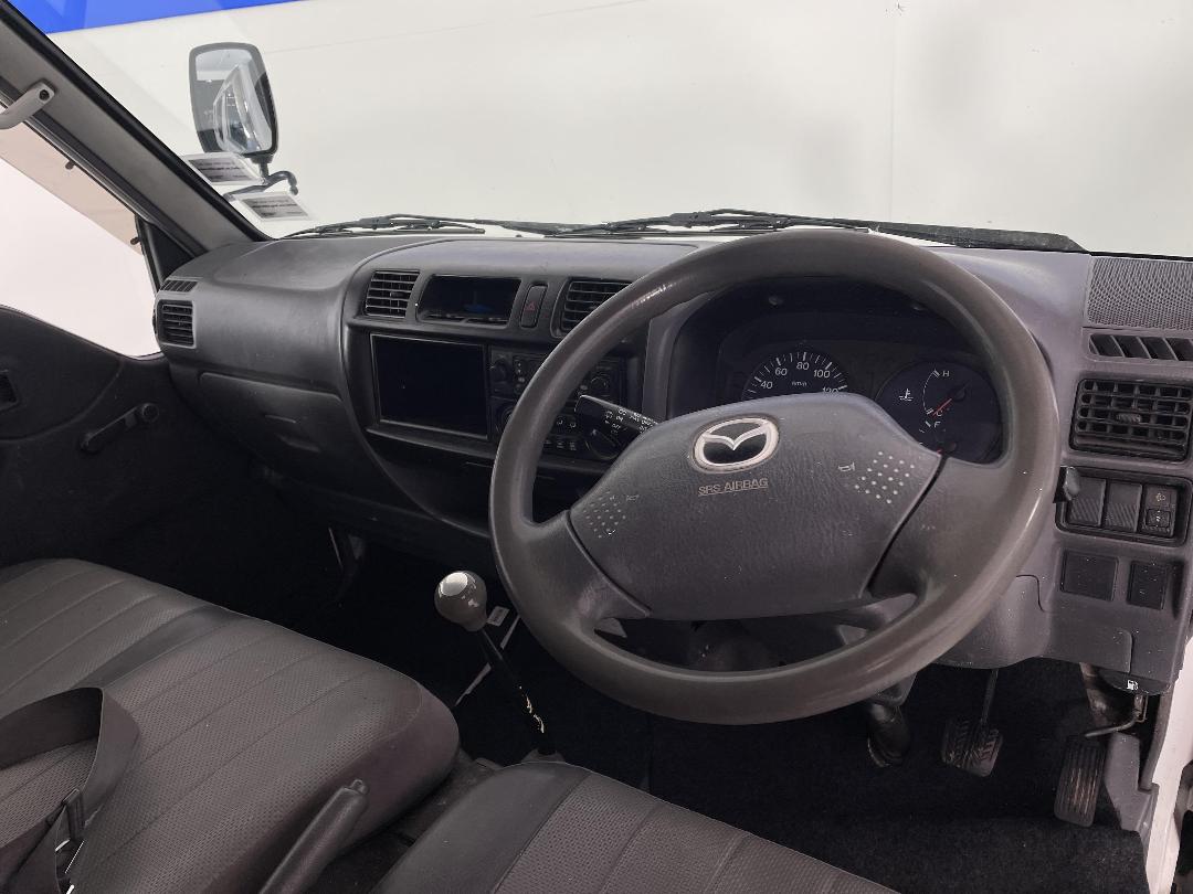 Photo '17' of Mazda Bongo Photo '17' of Mazda Bongo