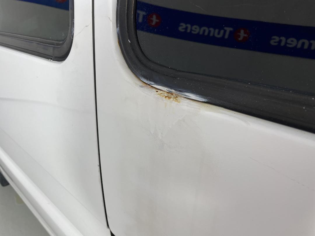 Photo '26' of Mazda Bongo Photo '26' of Mazda Bongo