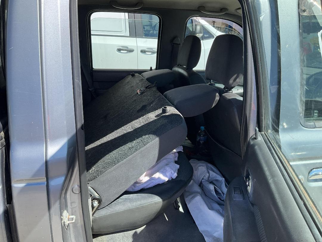 Photo '10' of Mazda Bounty D/C W/S SDX AB Photo '10' of Mazda Bounty D/C W/S SDX AB