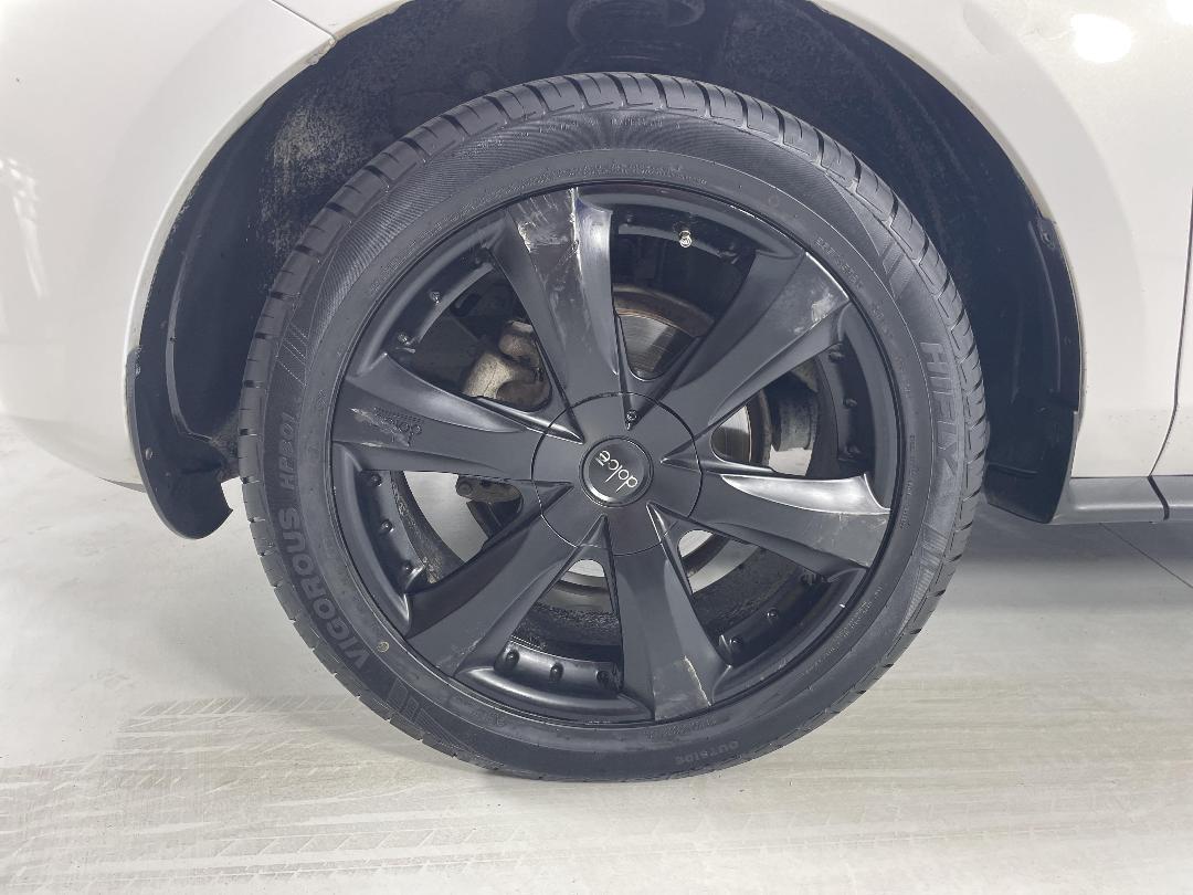 Photo '10' of Mazda CX-7 Photo '10' of Mazda CX-7