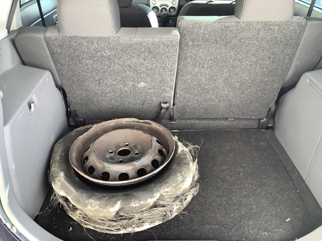 Photo '10' of Mazda Demio Photo '10' of Mazda Demio