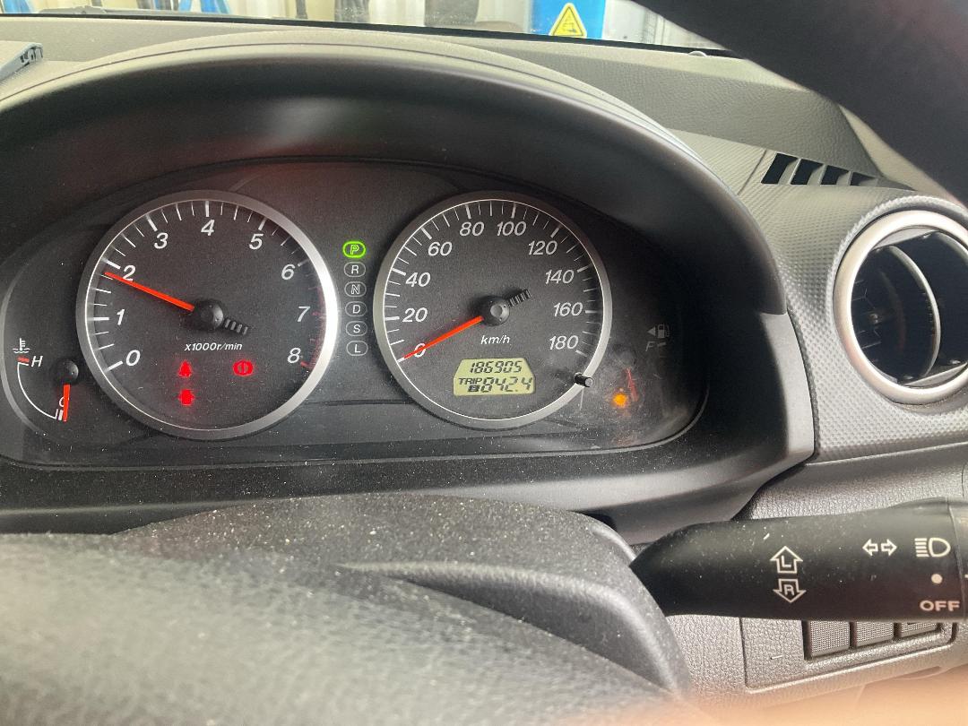 Photo '8' of Mazda Demio 1300 Photo '8' of Mazda Demio 1300