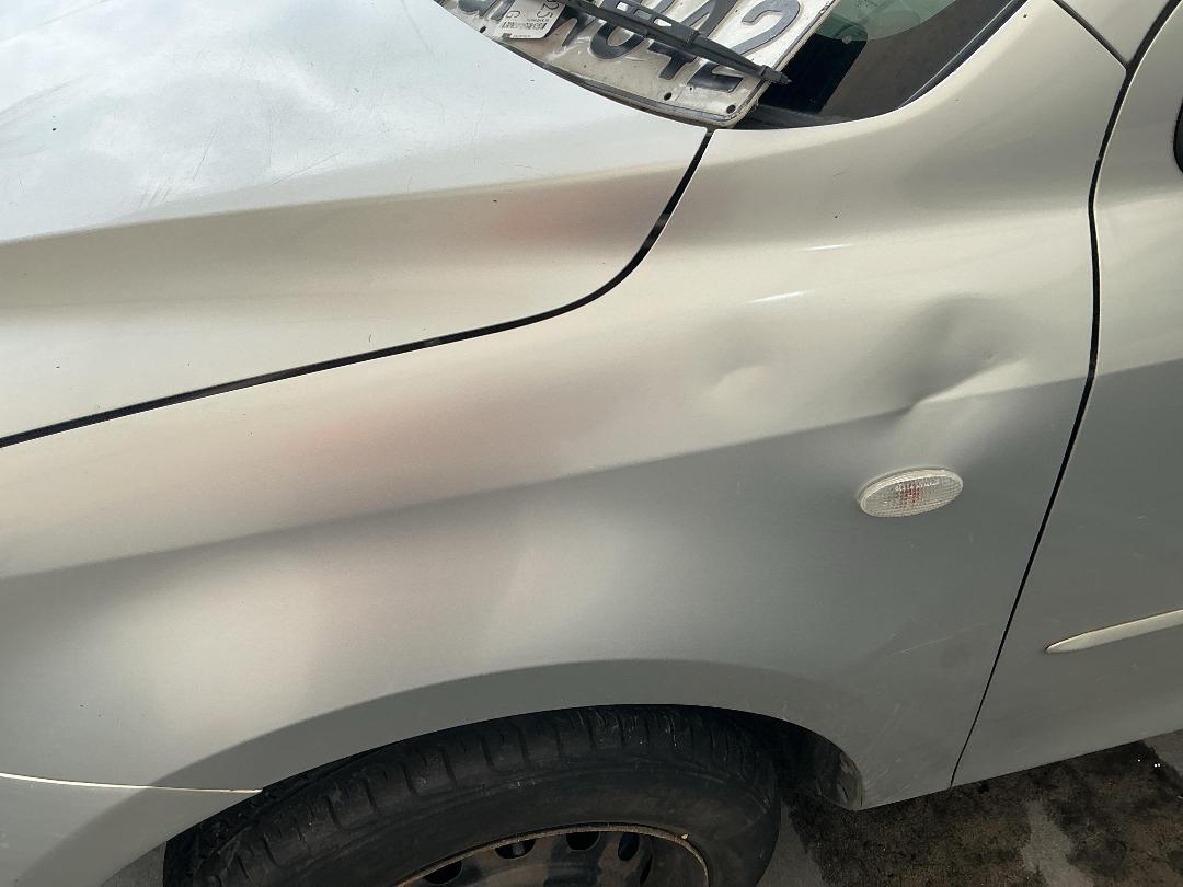 Photo '8' of Mazda Demio