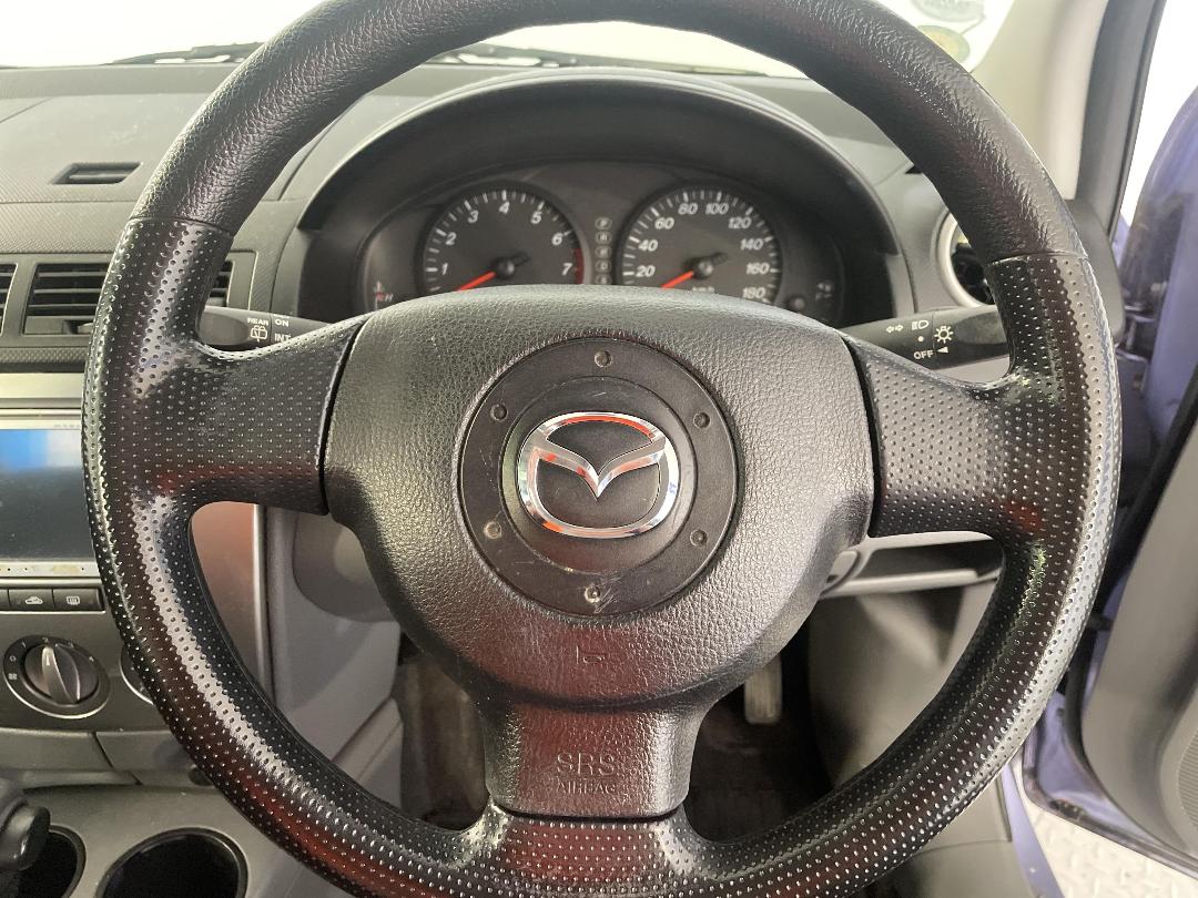 Photo '25' of Mazda Demio