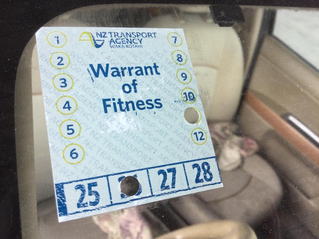 Photo '20' of Mazda Demio