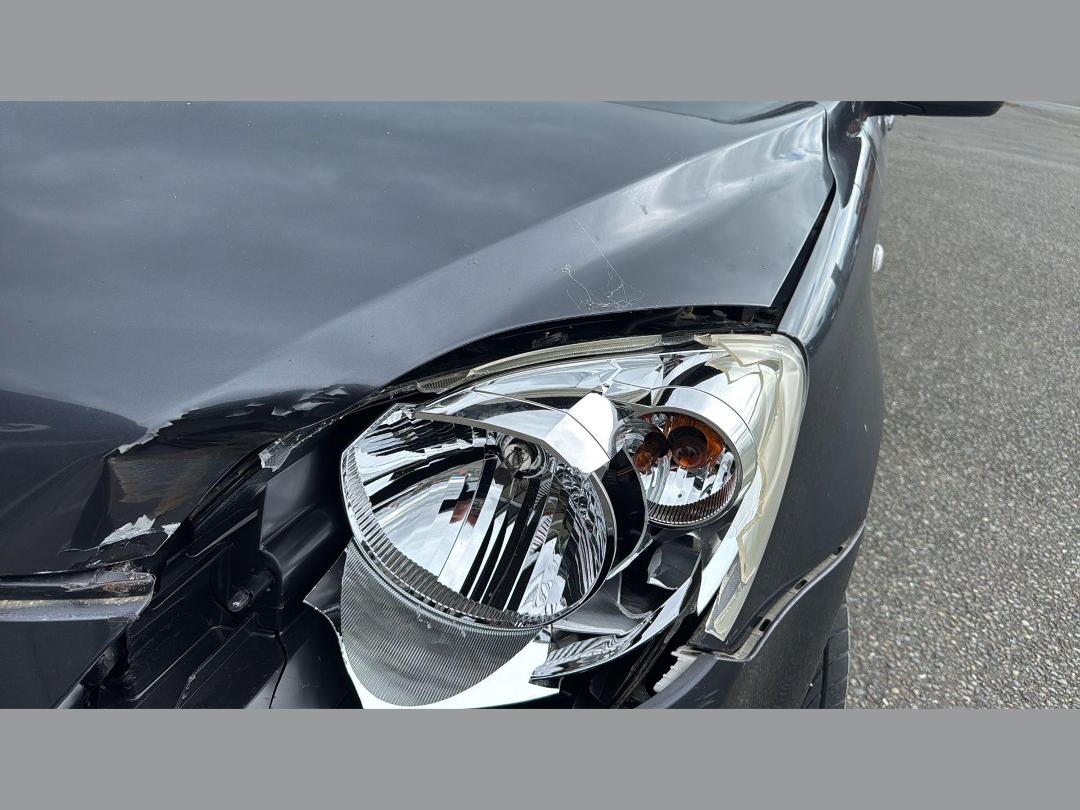 Photo '10' of Mazda Demio