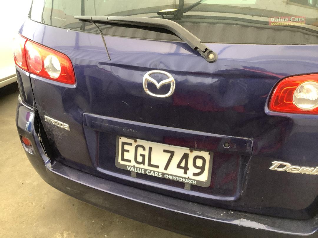 Photo '6' of Mazda Demio Photo '6' of Mazda Demio