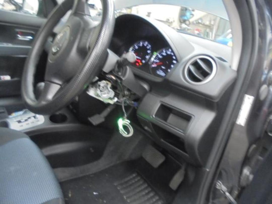 Photo '9' of Mazda Demio Photo '9' of Mazda Demio