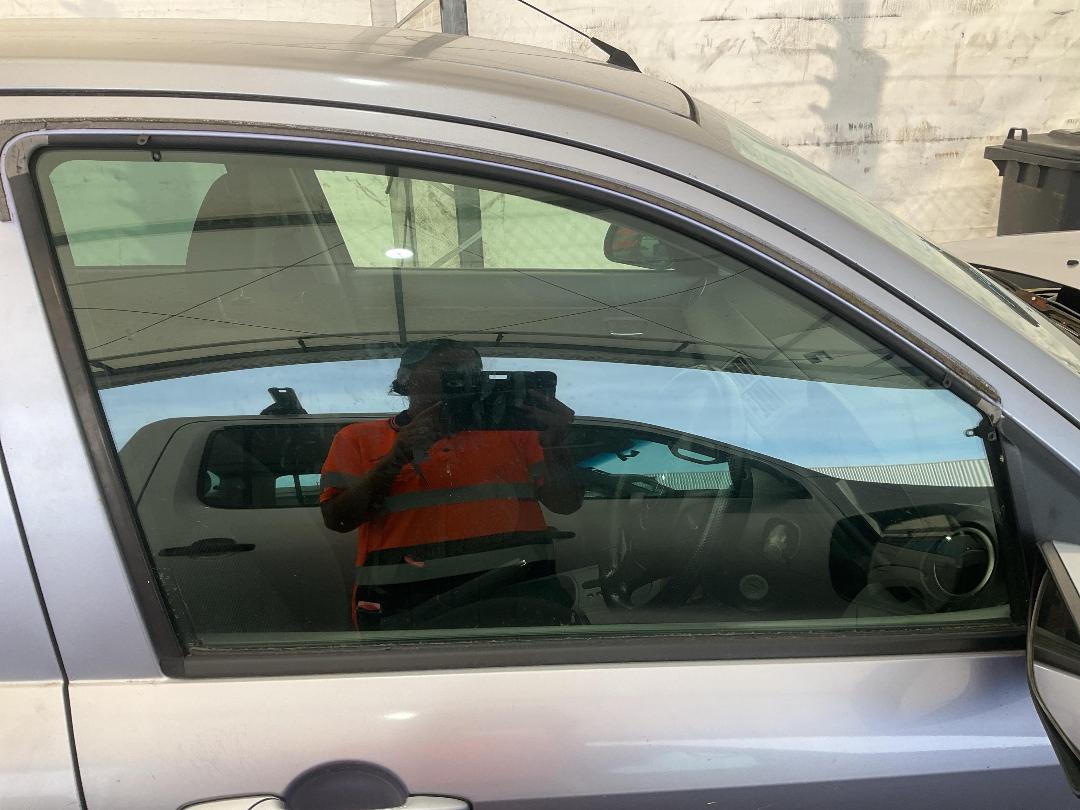 Photo '17' of Mazda Demio