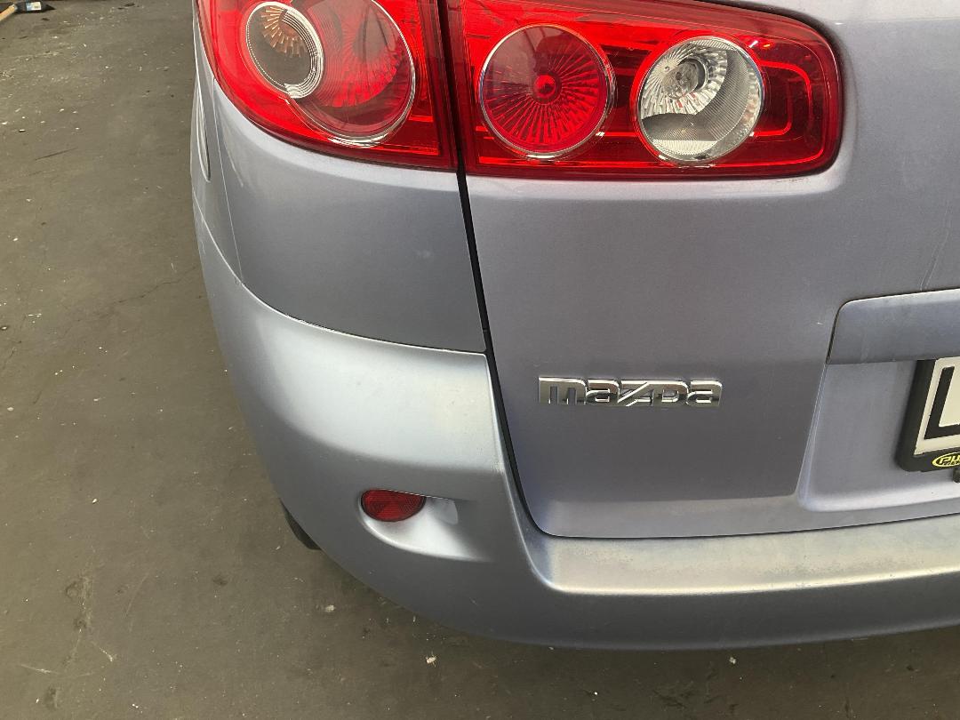 Photo '25' of Mazda Demio