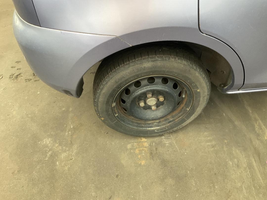 Photo '27' of Mazda Demio