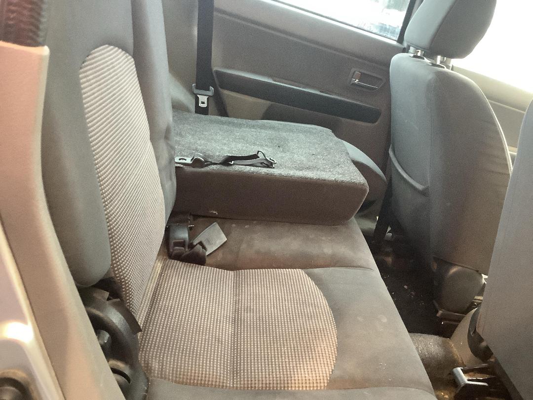 Photo '8' of Mazda Demio