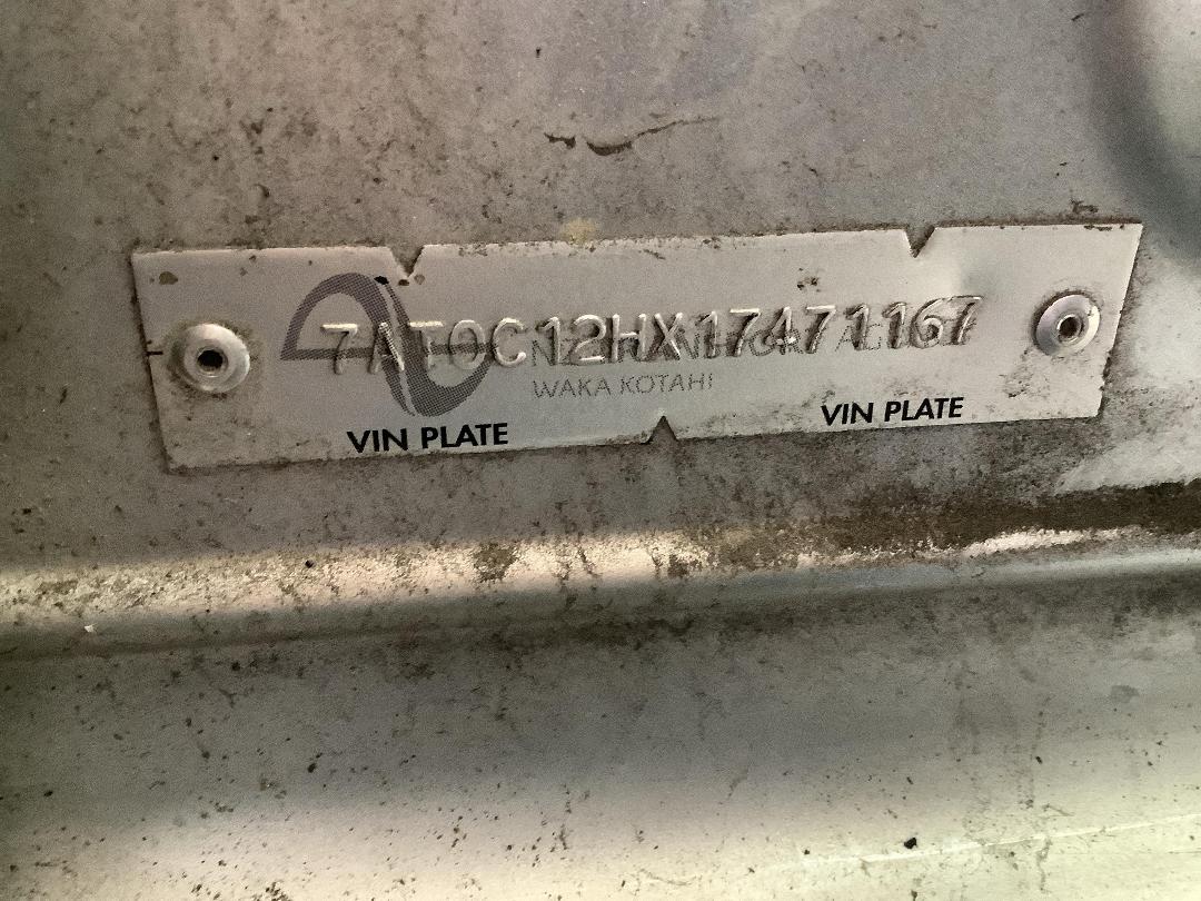 Photo '14' of Mazda Demio