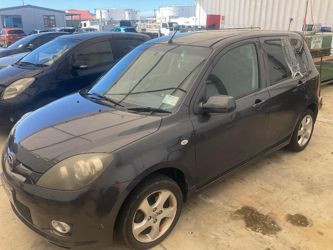 Photo '3' of Mazda Demio