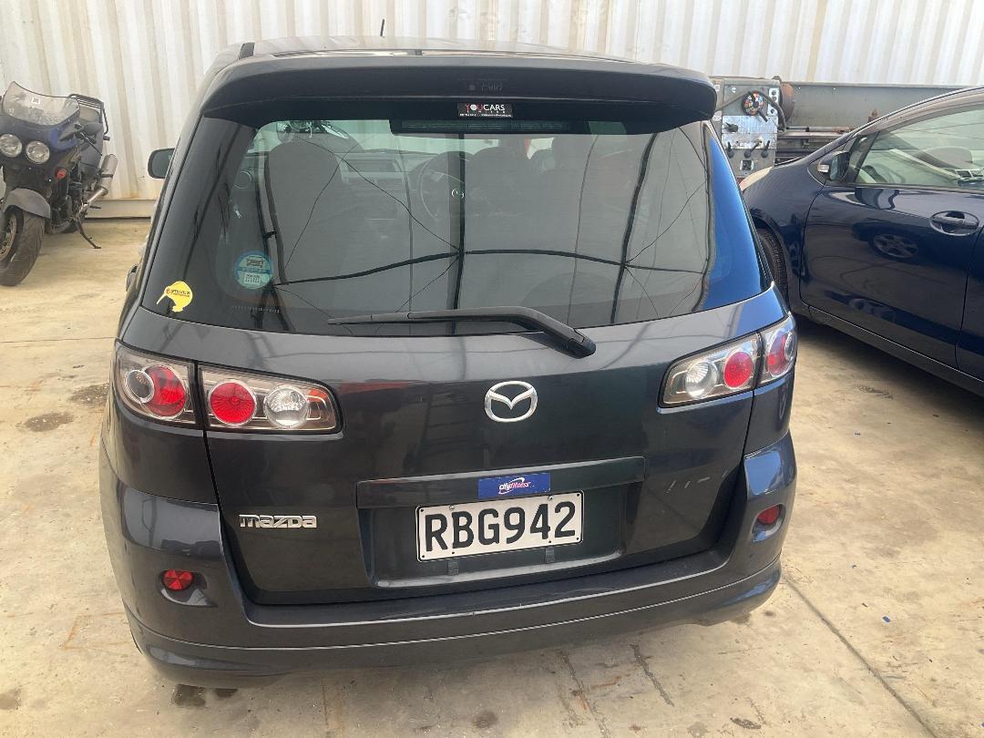 Photo '5' of Mazda Demio